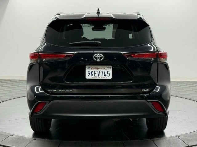 2024 Toyota Highlander - Image 8 of 21