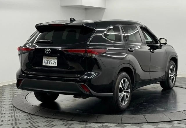 2024 Toyota Highlander - Image 6 of 21