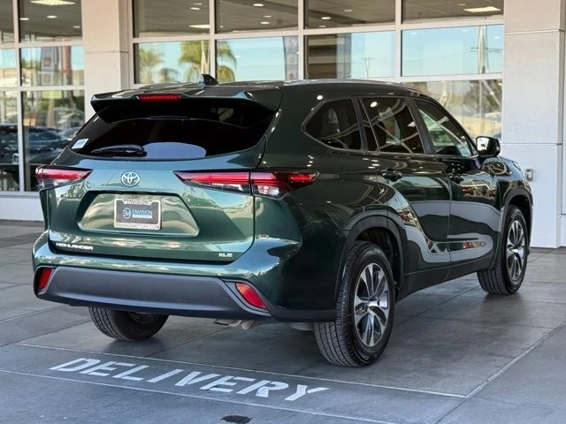 2024 Toyota Highlander - Image 12 of 12