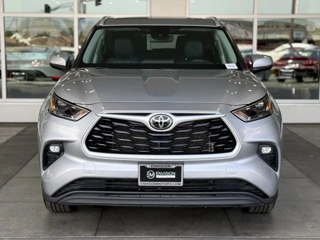 2024 Toyota Highlander - Image 5 of 12