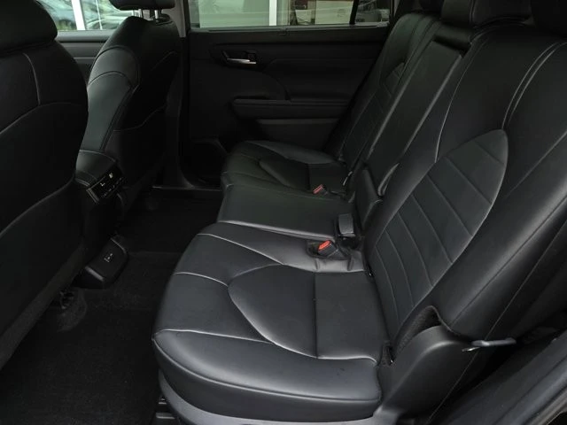 2024 Toyota Highlander - Image 11 of 12