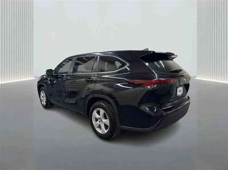 2024 Toyota Highlander - Image 3 of 12