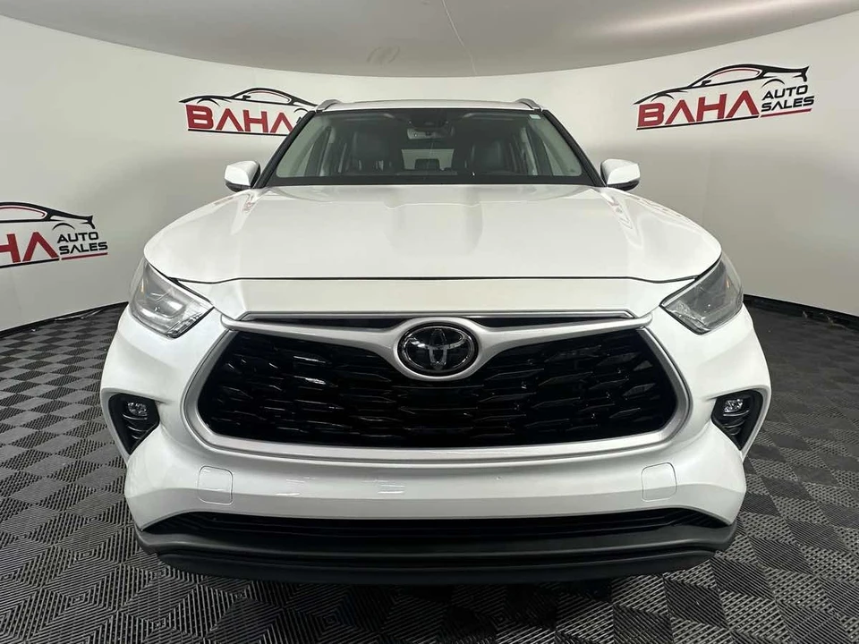 2024 Toyota Highlander - Image 14 of 21