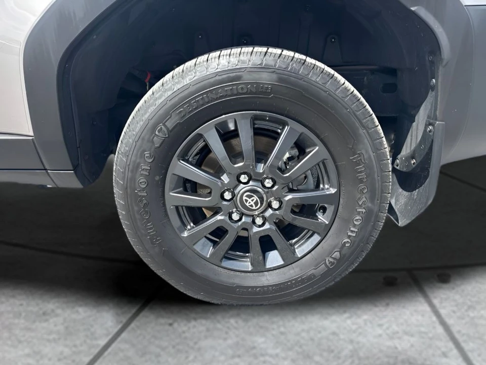 2024 Toyota J250 Land Cruiser Prado - Image 22 of 24