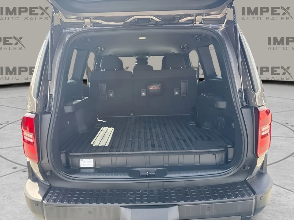 2024 Toyota J250 Land Cruiser Prado - Image 19 of 24