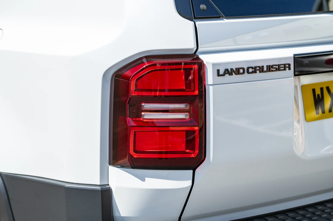 2024 Toyota J250 Land Cruiser Prado - Image 20 of 31