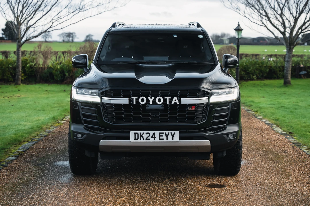 2025 Toyota J300 Land Cruiser - Image 10 of 31