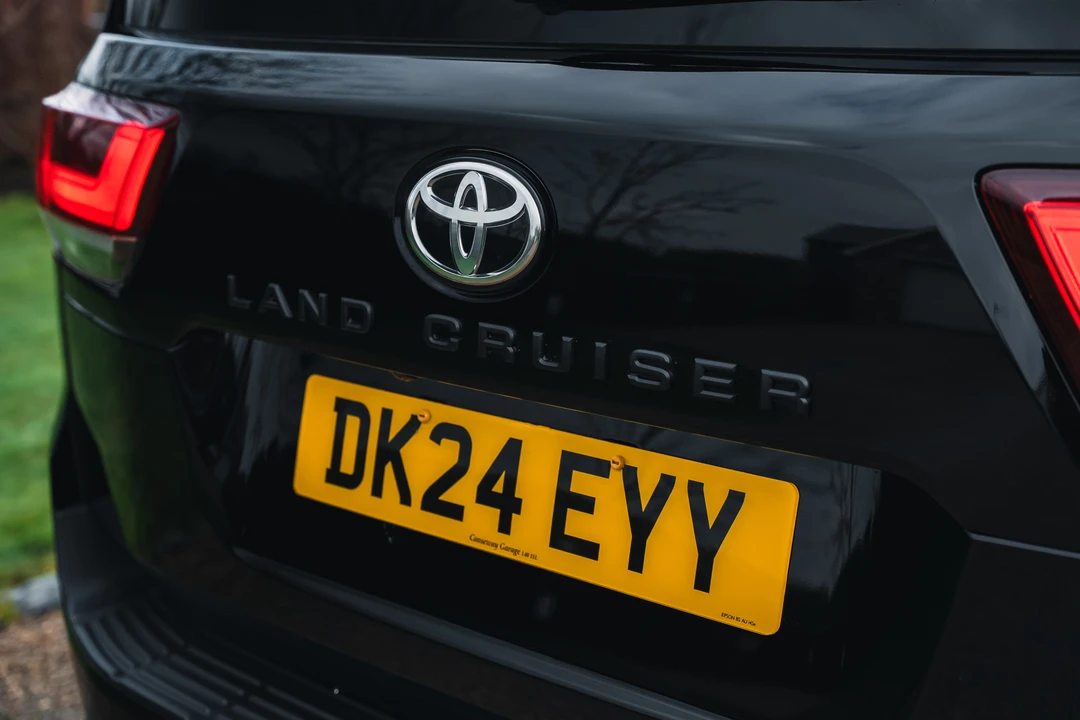 2025 Toyota J300 Land Cruiser - Image 24 of 31