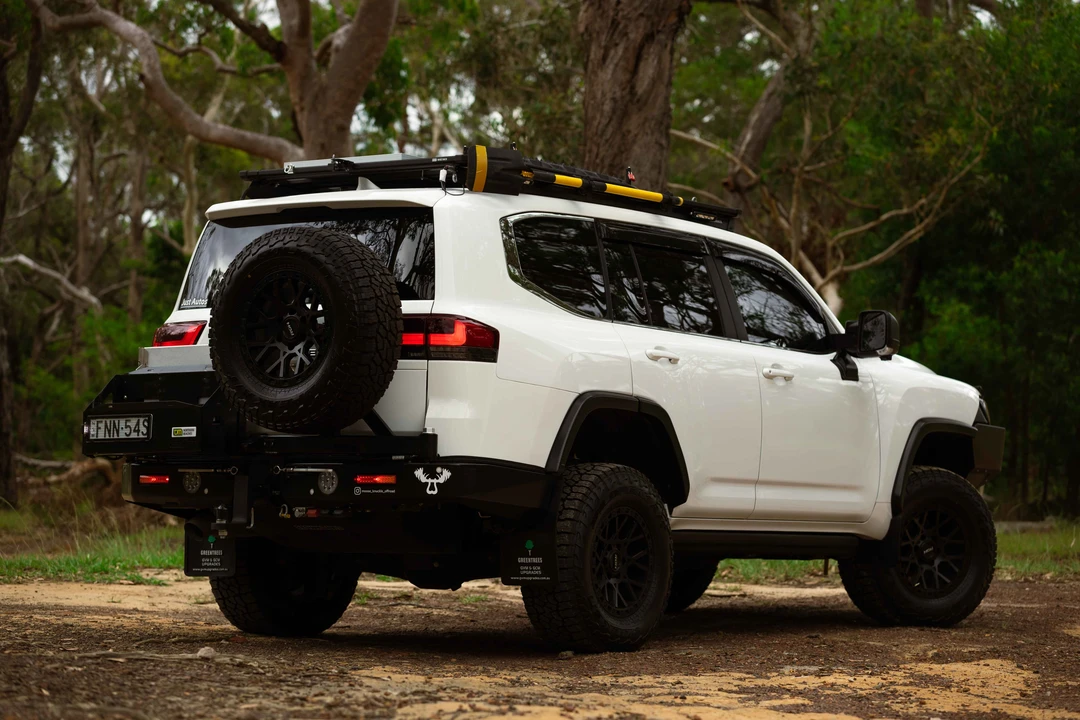 2024 Toyota J300 Land Cruiser - Image 15 of 31