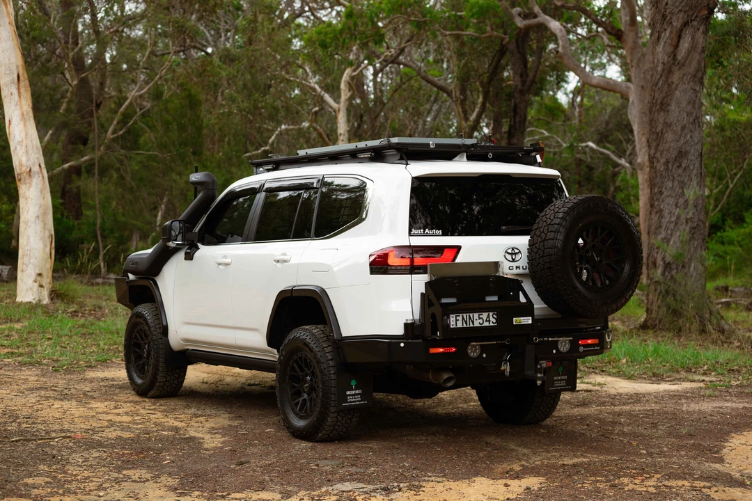 2024 Toyota J300 Land Cruiser - Image 20 of 31