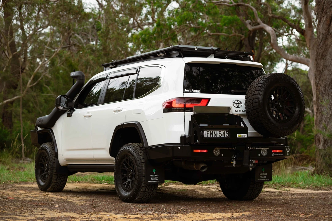 2024 Toyota J300 Land Cruiser - Image 5 of 31