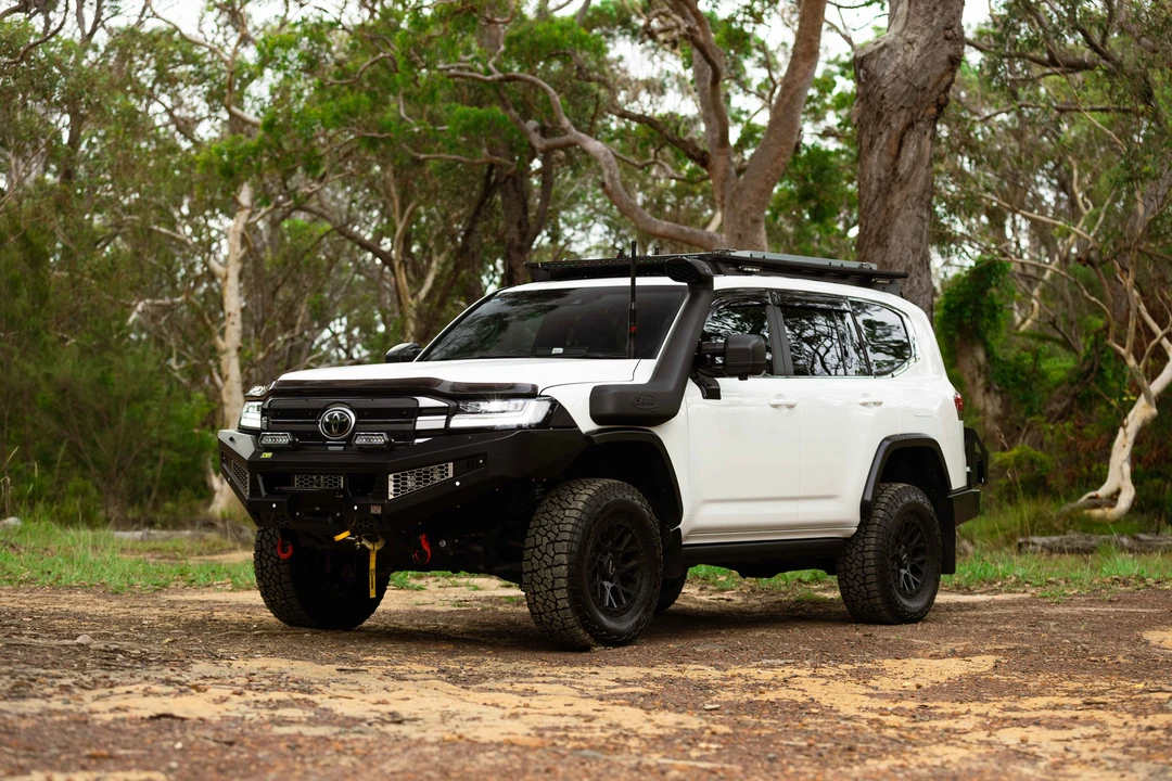 2024 Toyota J300 Land Cruiser - Image 11 of 31