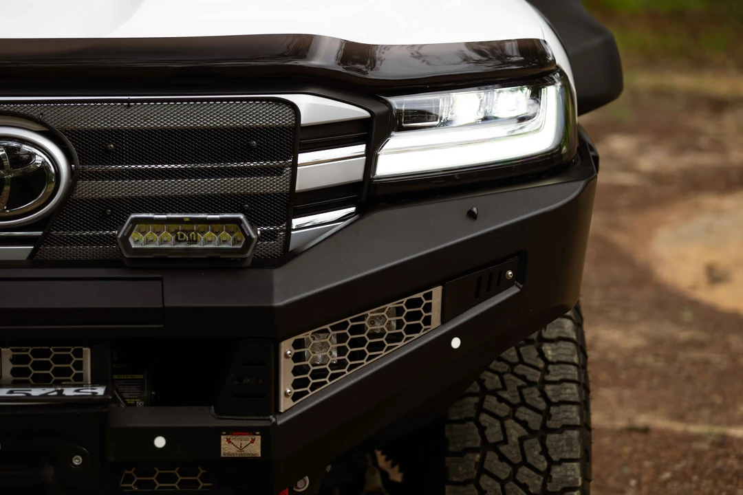2024 Toyota J300 Land Cruiser - Image 29 of 31