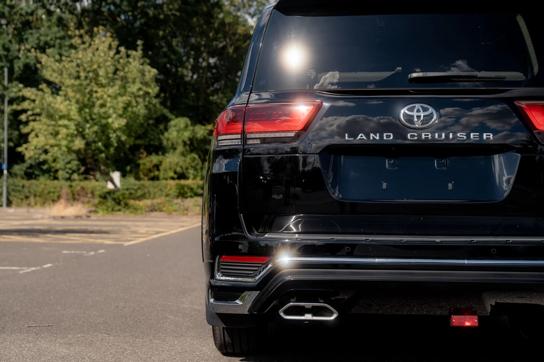 2024 Toyota J300 Land Cruiser - Image 11 of 31