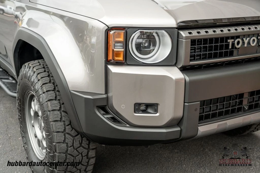 2024 Toyota J250 Land Cruiser Prado - Image 11 of 12