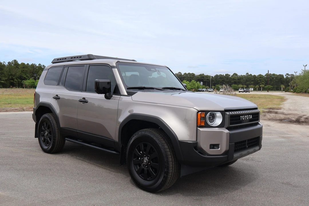 2024 Toyota J250 Land Cruiser Prado - Image 4 of 31