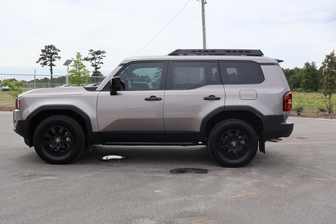 2024 Toyota J250 Land Cruiser Prado - Image 8 of 31
