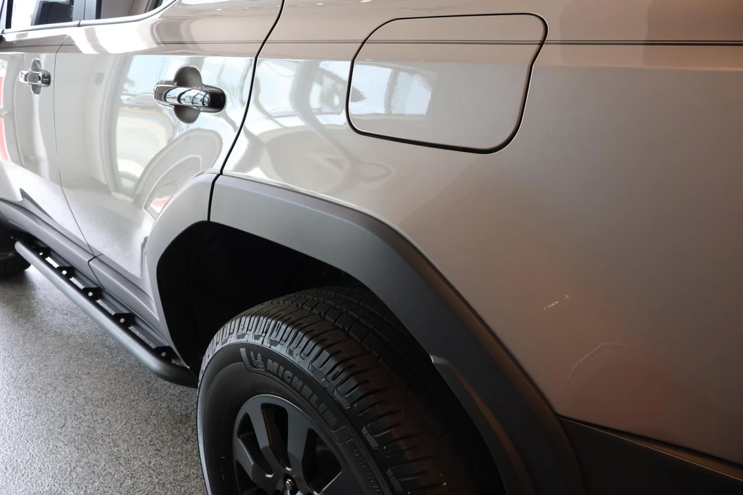 2024 Toyota J250 Land Cruiser Prado - Image 14 of 31