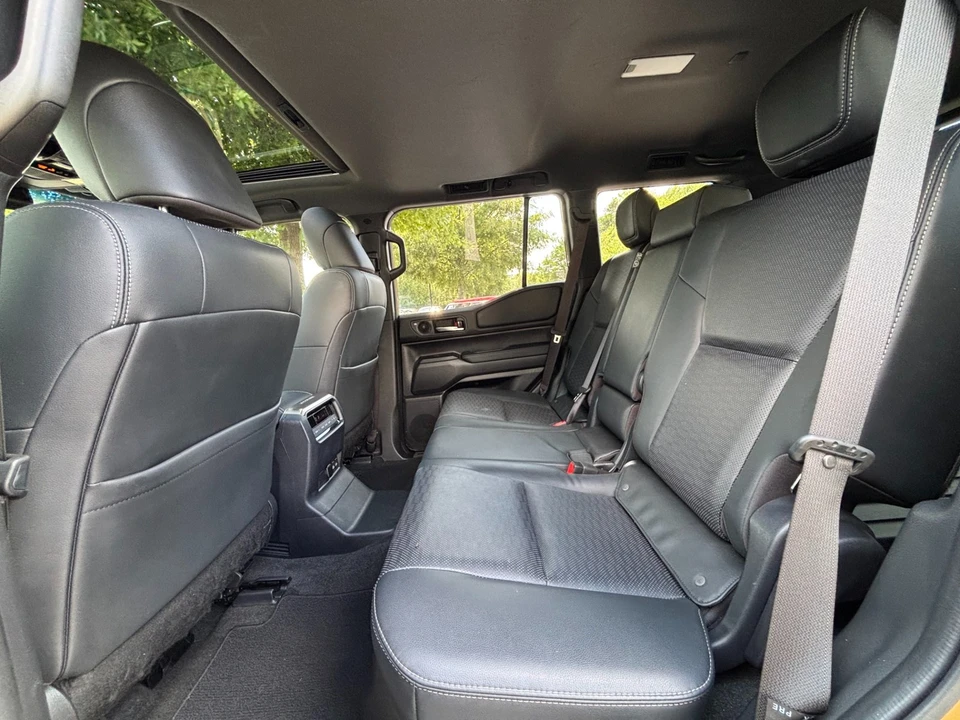 2024 Toyota J250 Land Cruiser Prado - Image 17 of 31