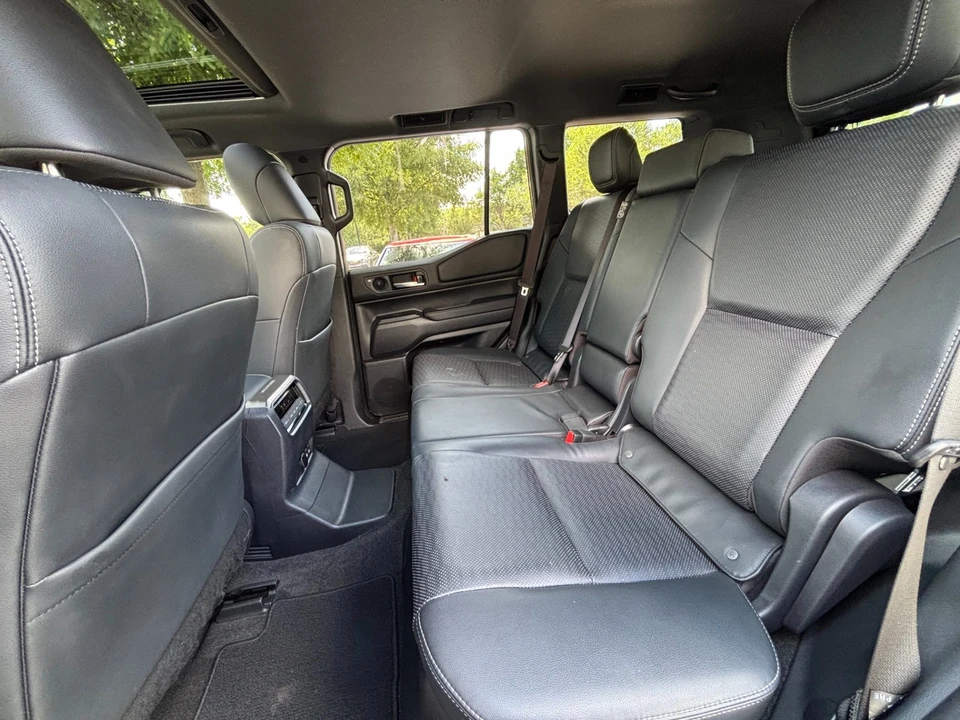 2024 Toyota J250 Land Cruiser Prado - Image 19 of 31