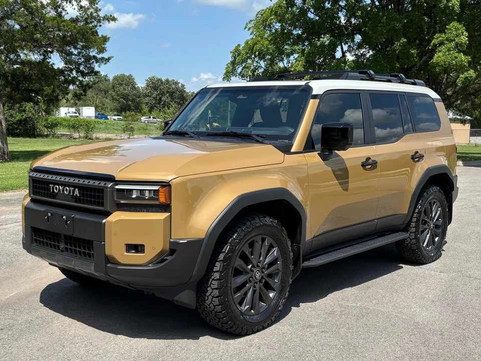 2024 Toyota J250 Land Cruiser Prado - Image 2 of 31