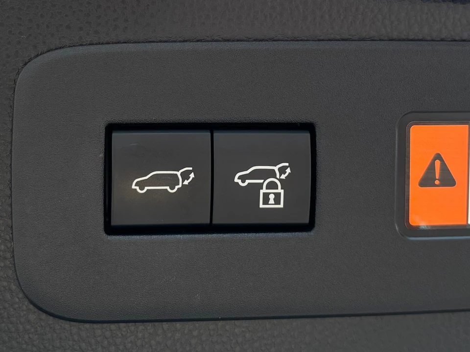 2024 Toyota J250 Land Cruiser Prado - Image 28 of 31