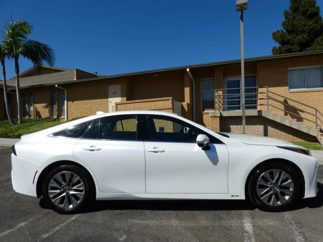 2024 Toyota Mirai - Image 4 of 21