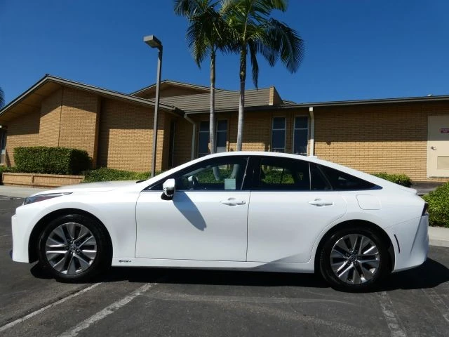 2024 Toyota Mirai - Image 12 of 21