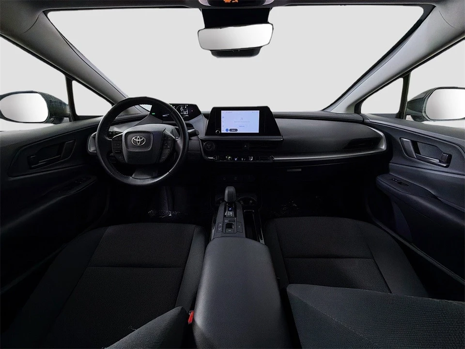 2024 Toyota Prius 5th Gen - Image 9 of 12