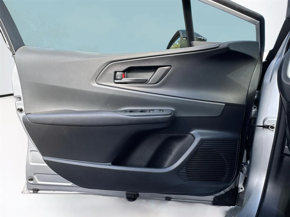 2024 Toyota Prius 5th Gen - Image 15 of 21