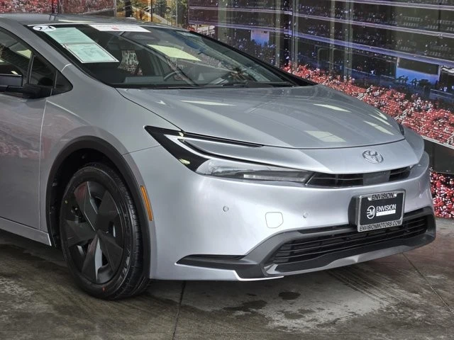 2024 Toyota Prius 5th Gen - Image 2 of 12