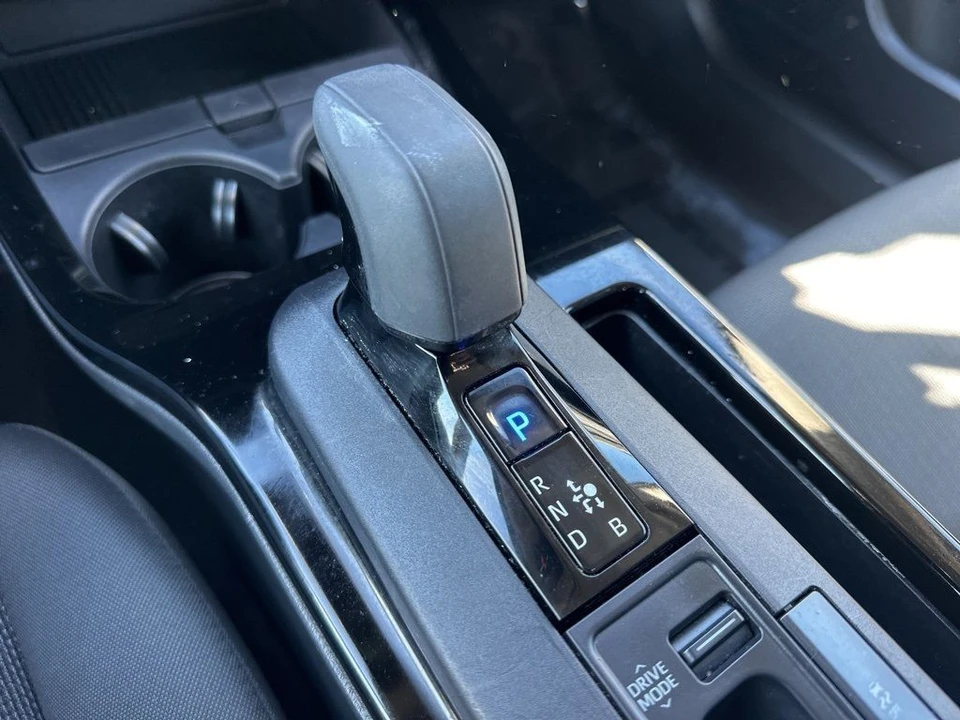 2024 Toyota Prius 5th Gen - Image 15 of 21