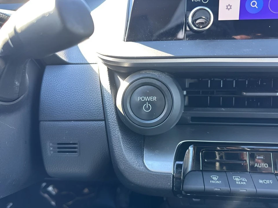 2024 Toyota Prius 5th Gen - Image 19 of 21