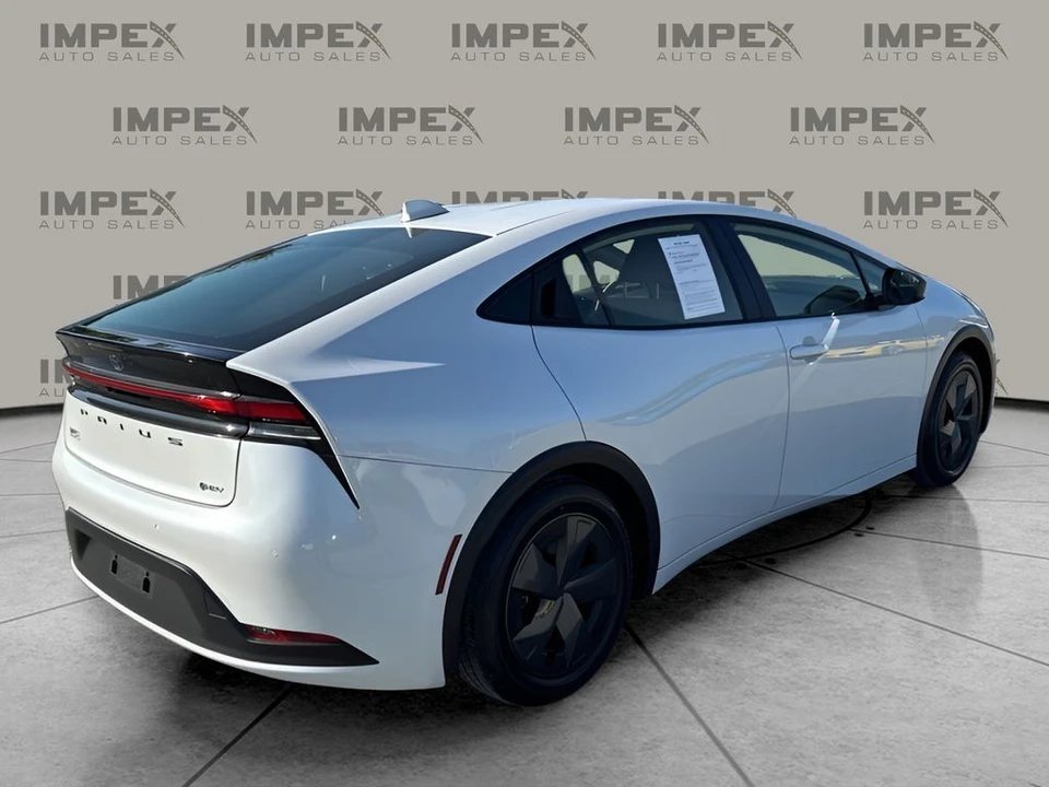 2024 Toyota Prius 5th Gen - Image 5 of 21