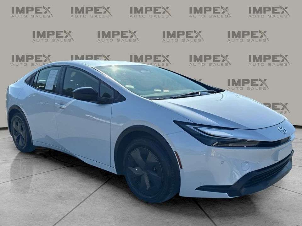 2024 Toyota Prius 5th Gen - Image 7 of 21