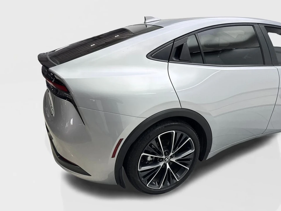 2024 Toyota Prius 5th Gen - Image 16 of 21