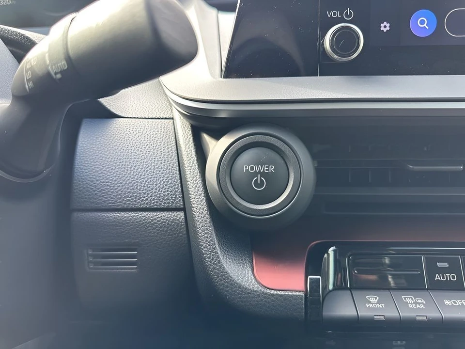 2024 Toyota Prius 5th Gen - Image 19 of 21