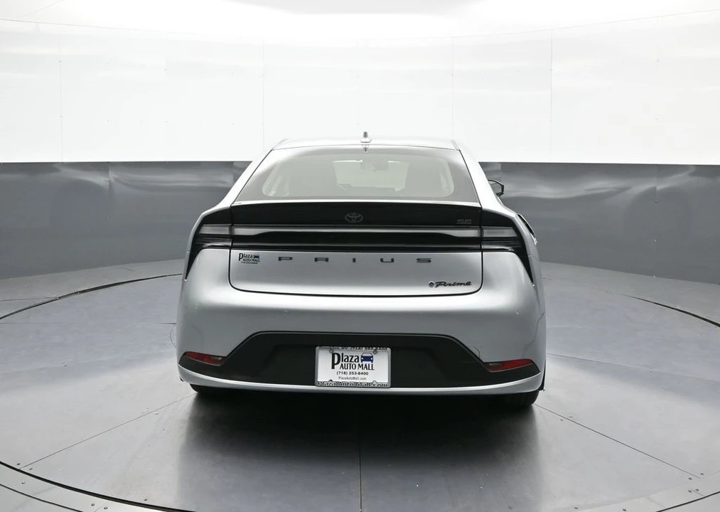2024 Toyota Prius 5th Gen - Image 7 of 12