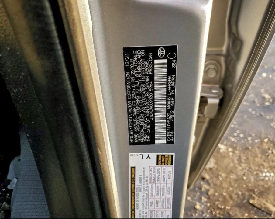 2024 Toyota Prius 5th Gen - Image 10 of 10