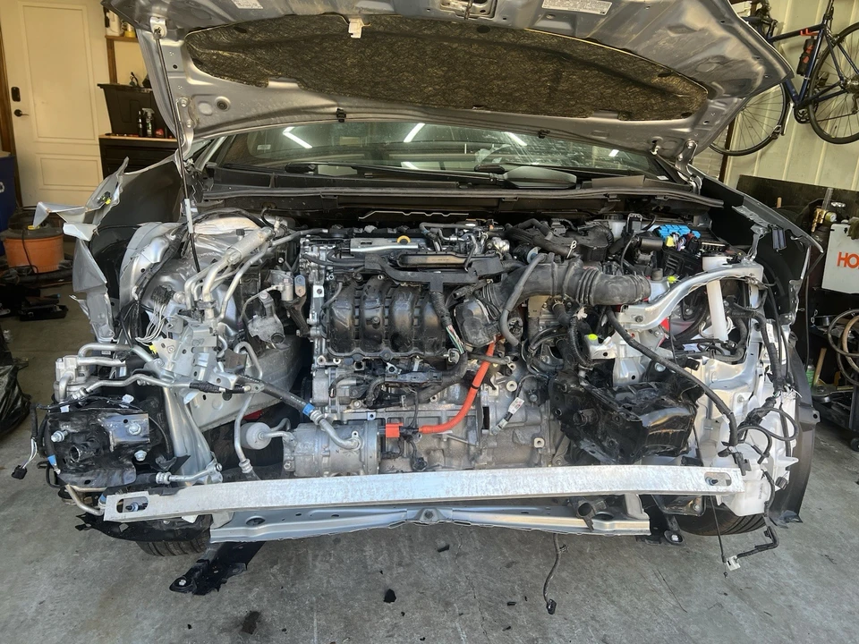 2024 Toyota Prius 5th Gen - Image 2 of 10
