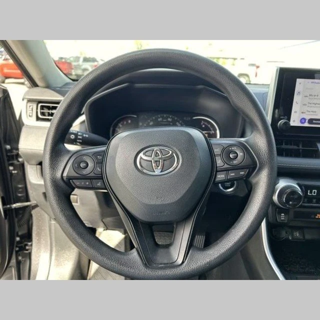 2024 Toyota RAV4 5th Gen - Image 9 of 12
