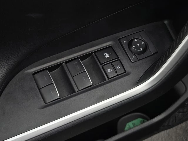 2024 Toyota RAV4 5th Gen - Image 10 of 12