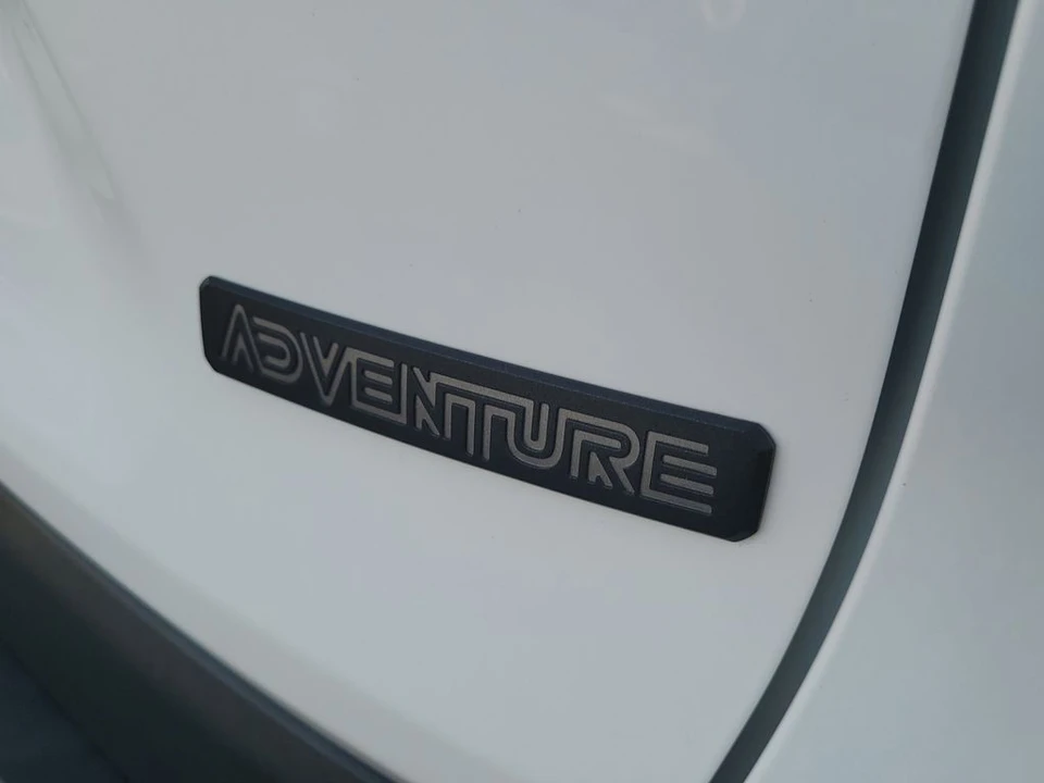 2024 Toyota RAV4 5th Gen - Image 6 of 12
