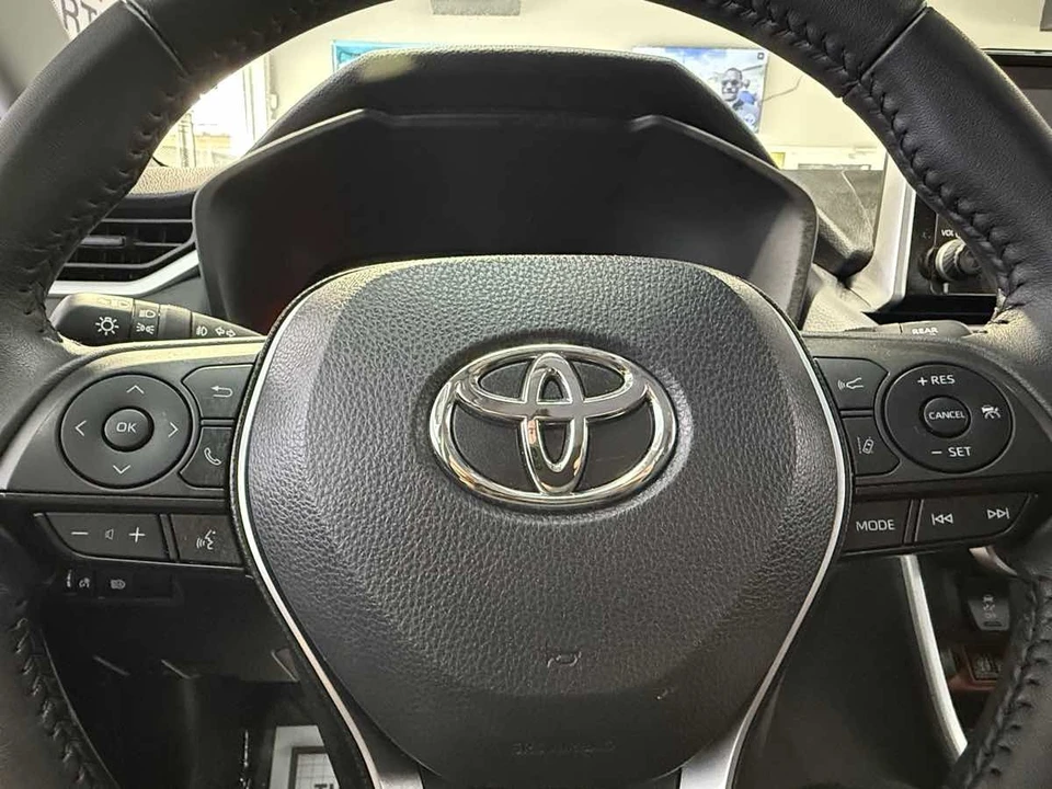 2024 Toyota RAV4 5th Gen - Image 13 of 21