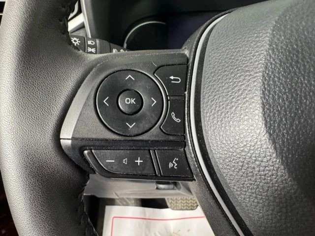 2024 Toyota RAV4 5th Gen - Image 16 of 21
