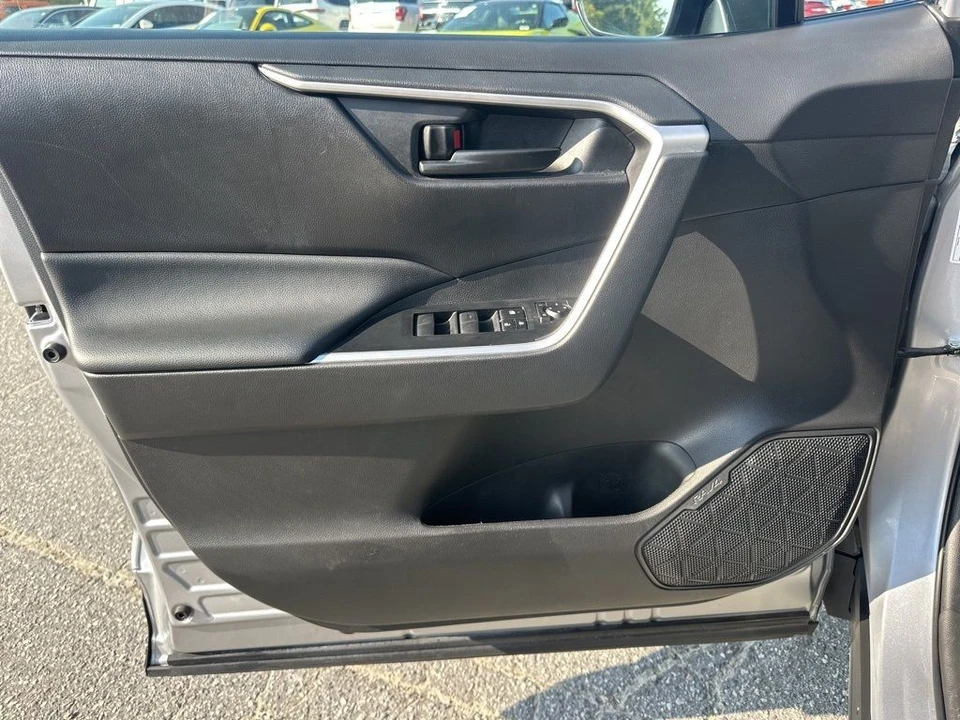 2024 Toyota RAV4 5th Gen - Image 21 of 21