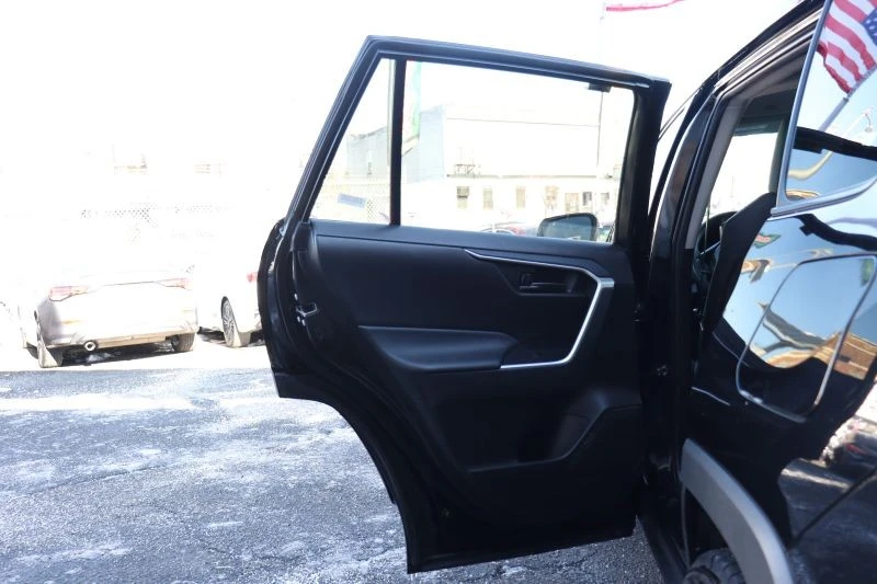 2024 Toyota RAV4 5th Gen - Image 10 of 12