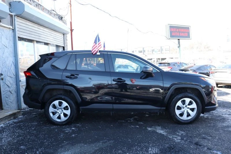 2024 Toyota RAV4 5th Gen - Image 4 of 12