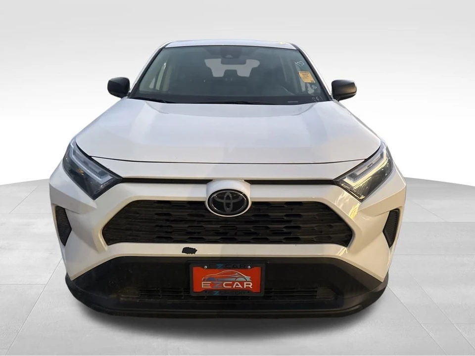 2024 Toyota RAV4 5th Gen - Image 2 of 12