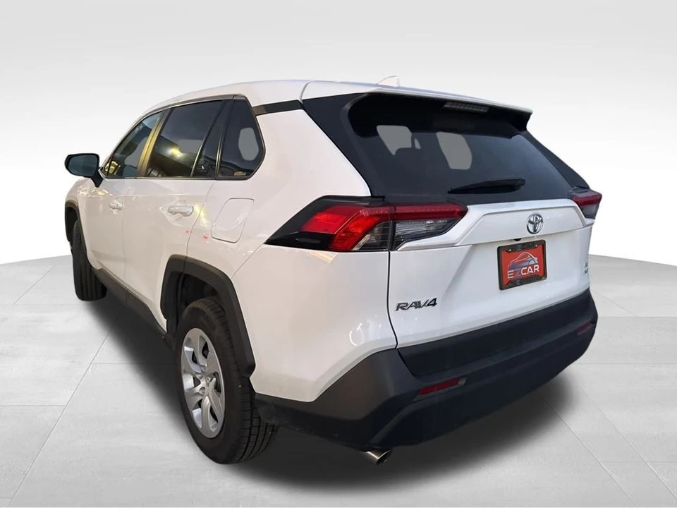 2024 Toyota RAV4 5th Gen - Image 6 of 12